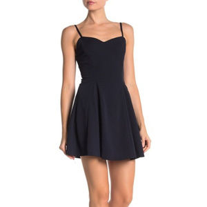 Love...Ady Lace-up Sweetheart Neck Swing Dress